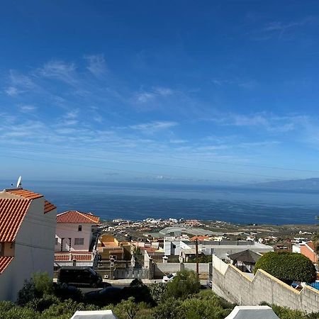 אדחה Tenerife Sur Habitacion De Lujo מראה חיצוני תמונה