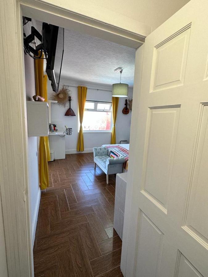 אדחה Tenerife Sur Habitacion De Lujo מראה חיצוני תמונה