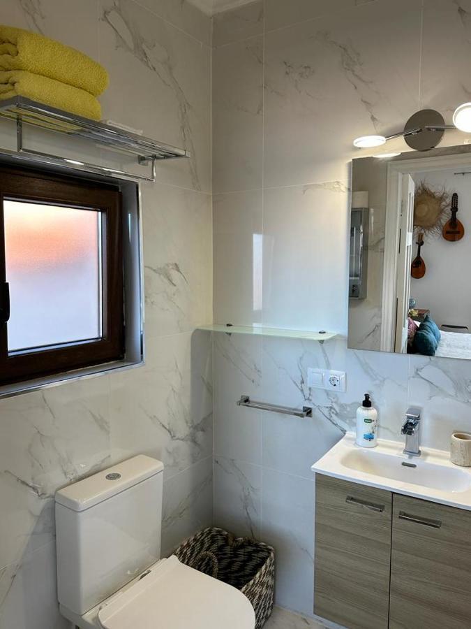 אדחה Tenerife Sur Habitacion De Lujo מראה חיצוני תמונה